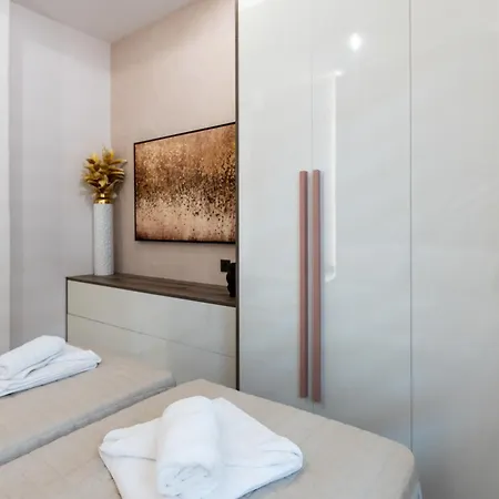 Lumera Urban - New 2br With Private Parking Near Old Town * Hanya