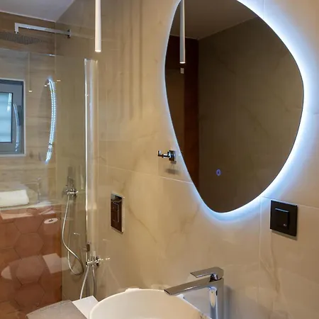 Tatil Evi Lumera Urban - New 2br With Private Parking Near Old Town Hanya