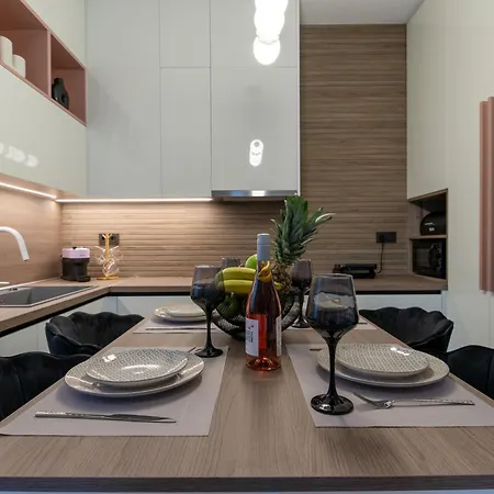 Tatil Evi Lumera Urban - New 2br With Private Parking Near Old Town Hanya