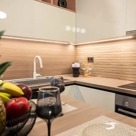 Lumera Urban - New 2br With Private Parking Near Old Town *