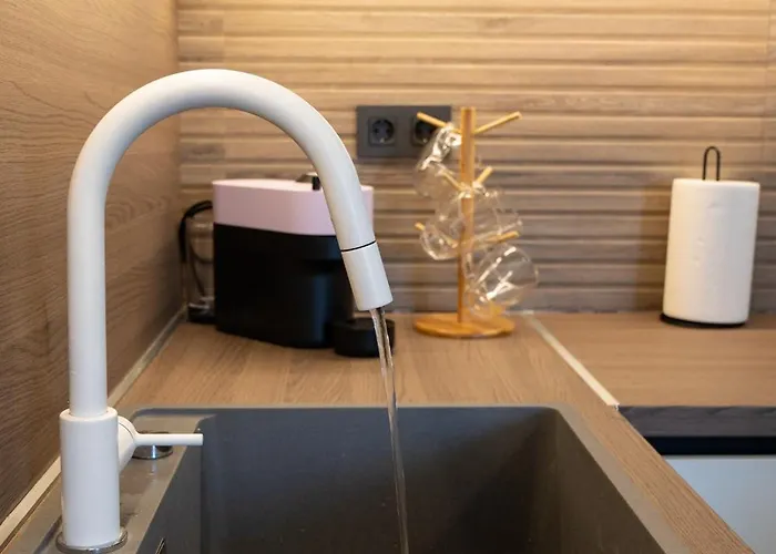 Lumera Urban - New 2br With Private Parking Near Old Town Dom wakacyjny *