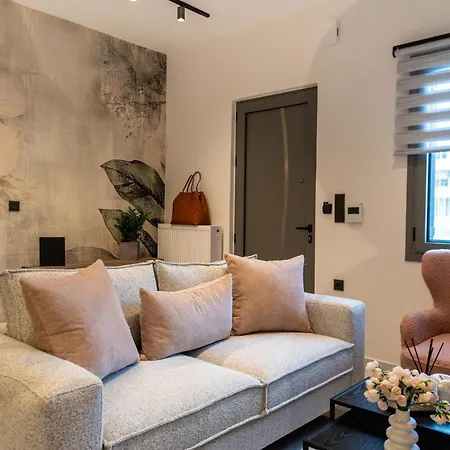 Lumera Urban - New 2br With Private Parking Near Old Town Дом отдыха Ханья